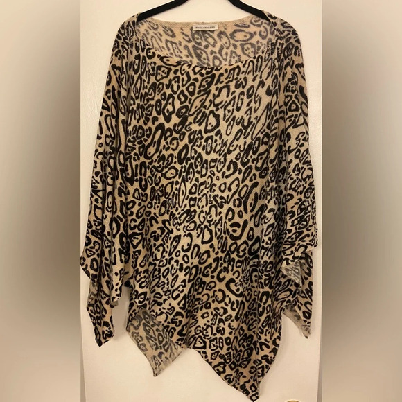 White + Warren Leopard Cashmere Poncho Cream and Black One Size - Picture 1 of 5
